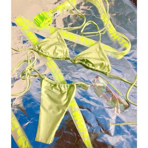 Heart of Sun Swept Away Two Piece Bikini Set Voltage Women's S NWOT - Picture 4 of 6